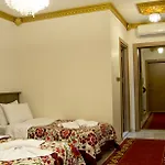 Borancik Hotell 3*