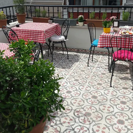 Borancik Hotel